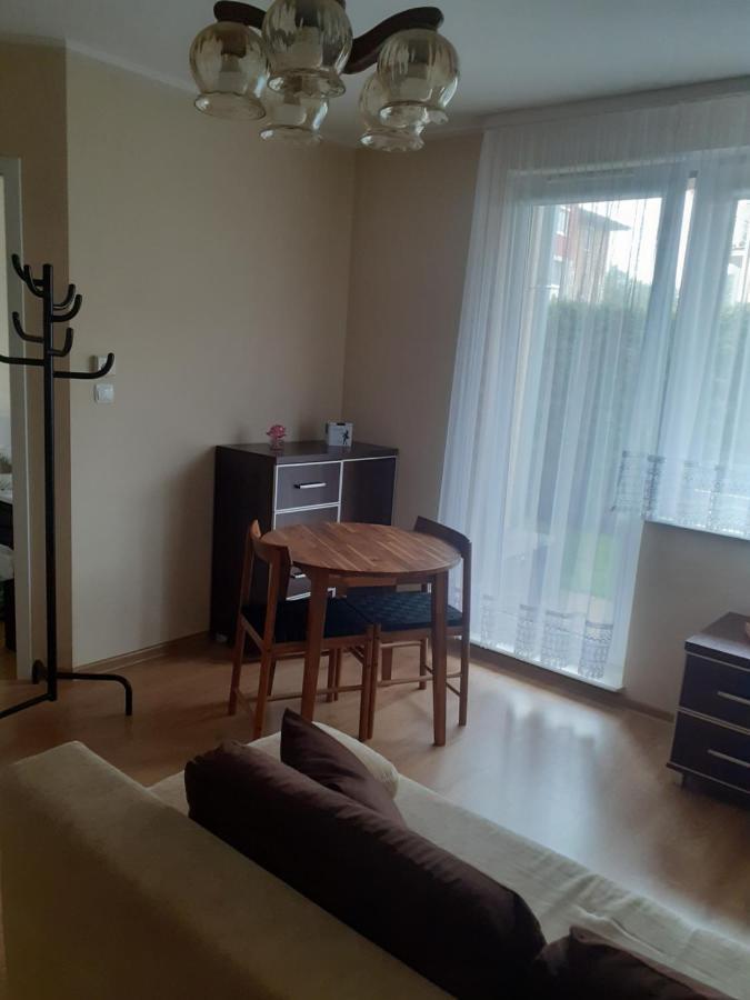 Sloneczny Apartament Z Malym Ogrodkiem Wejherowo Eksteriør billede