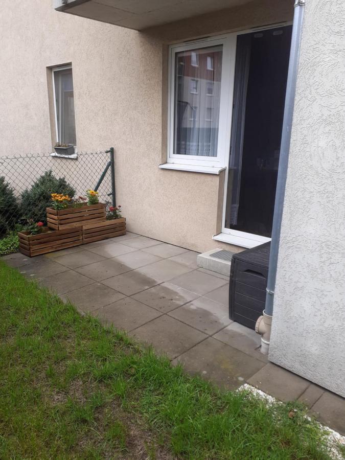 Sloneczny Apartament Z Malym Ogrodkiem Wejherowo Eksteriør billede