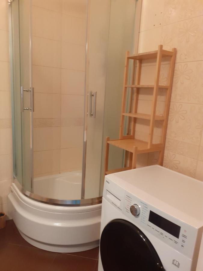 Sloneczny Apartament Z Malym Ogrodkiem Wejherowo Eksteriør billede